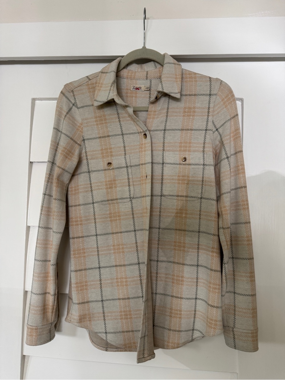 Faherty Cream and Peach Plaid Button-Down Shirt